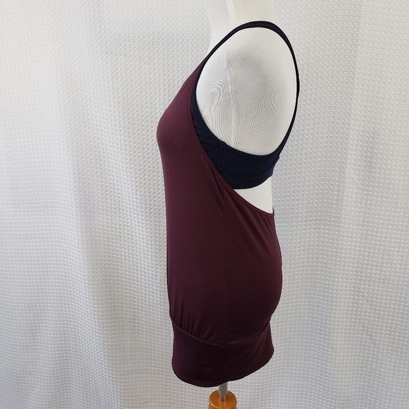 Victorias Secret Sport Tank Built In Bra Open Back Athletic Tank Wine Navy XS - Picture 5 of 9